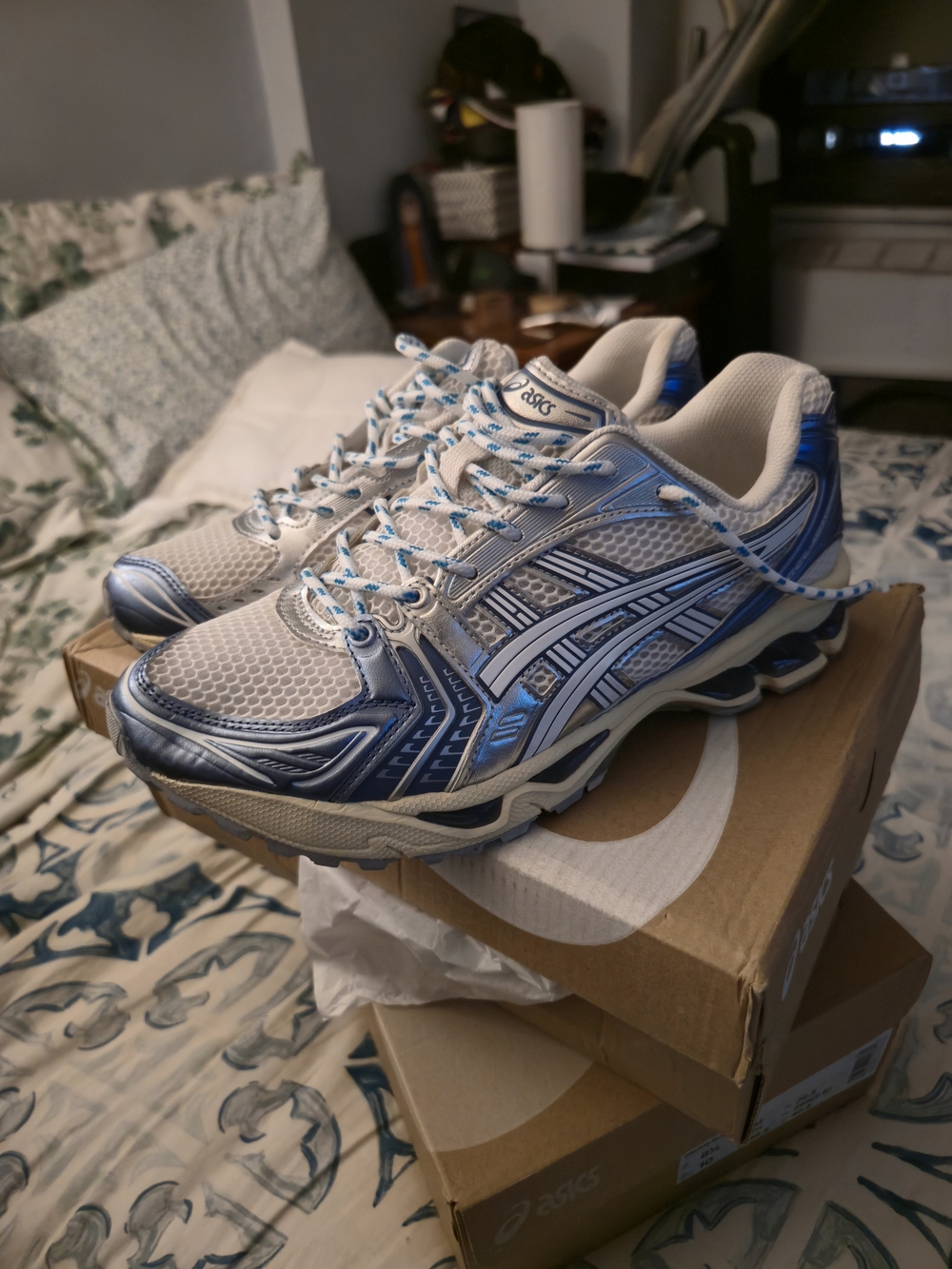 ASICS GEL KAYANO 14